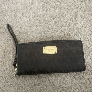 MK wallet/wristlet